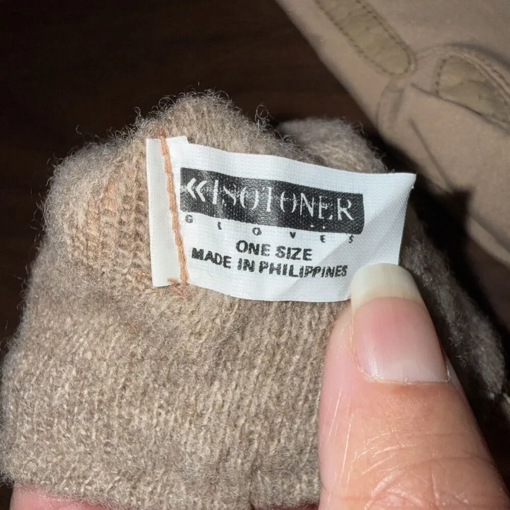 Isotoner Women's Vintage Driving Gloves One Size, Tan Stretch, Lined - Picture 4 of 7